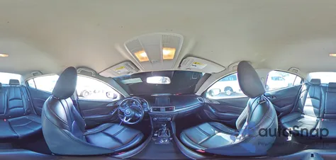 2018 Mazda 3 Touring z USA, uszkodzony, nr VIN 3MZBN1V35JM203531